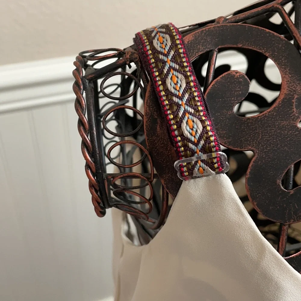 Strap adjustable summer top. - Picture 3 of 3